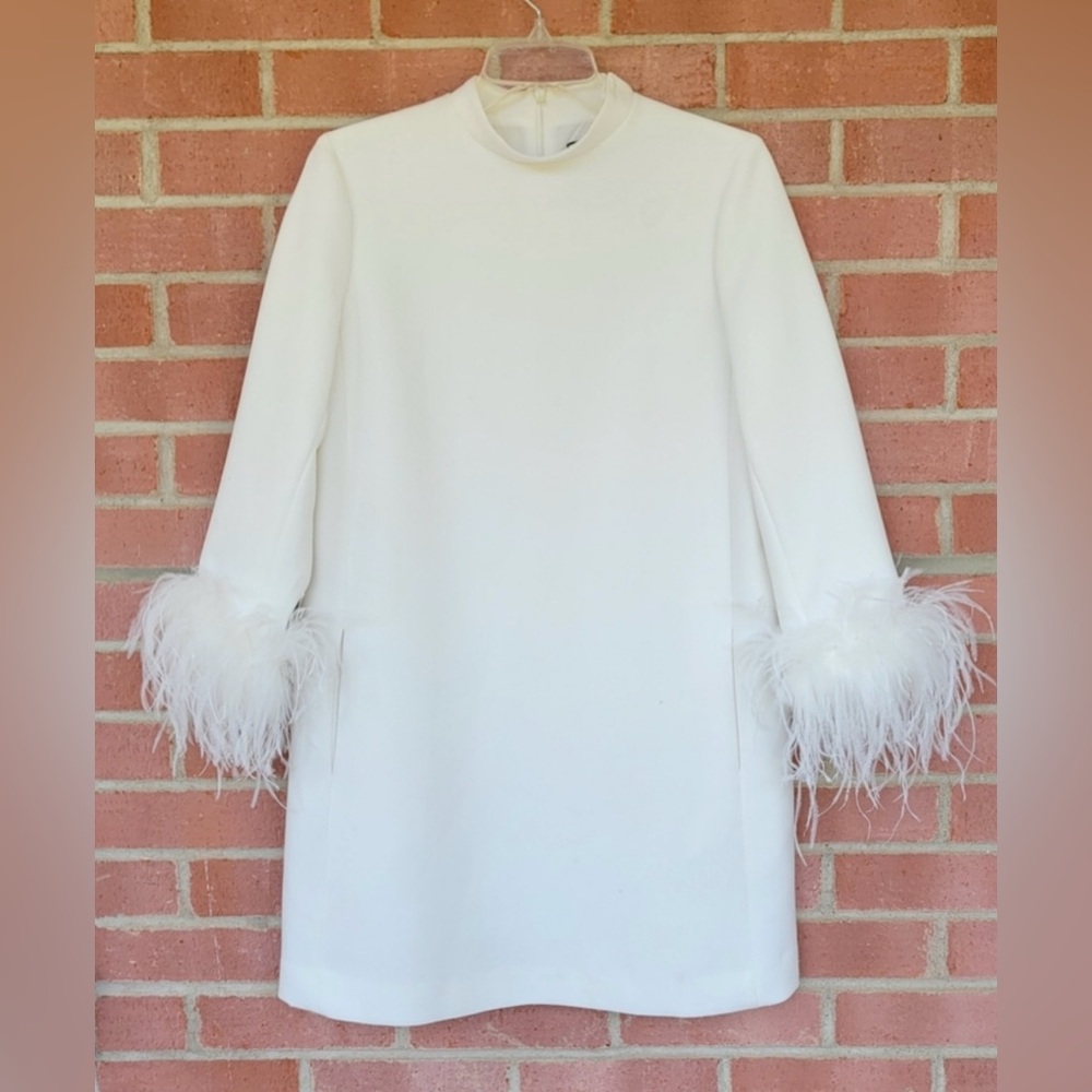 TUCKERNUCK White Feather Mod Ellie Dress Size Small